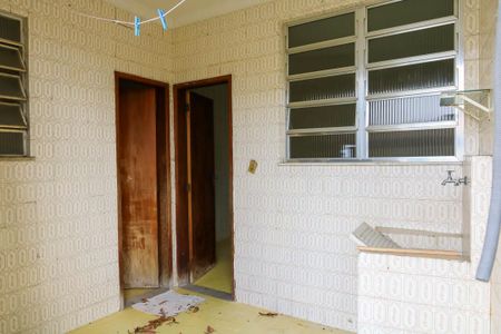Apartamento para alugar com 74m², 2 quartos e 2 vagasÁrea de Serviço