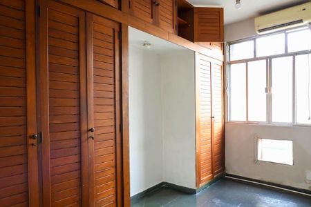 Apartamento para alugar com 74m², 2 quartos e 2 vagasQuarto 2