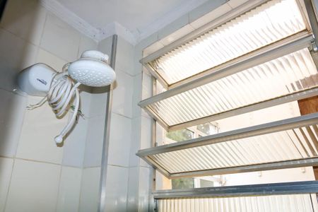 Apartamento para alugar com 74m², 2 quartos e 2 vagasBanheiro