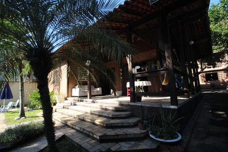 Casa de condomínio para alugar com 275m², 5 quartos e 5 vagasÁrea Externa