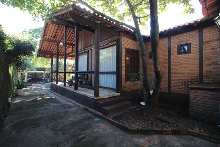 Casa de condomínio para alugar com 275m², 5 quartos e 5 vagasÁrea Externa