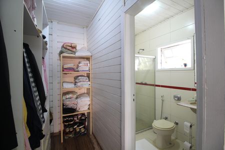 Casa de condomínio para alugar com 275m², 5 quartos e 5 vagasQuarto - Closet