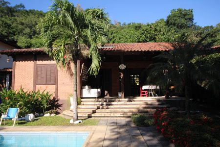 Casa de condomínio para alugar com 275m², 5 quartos e 5 vagasÁrea Externa