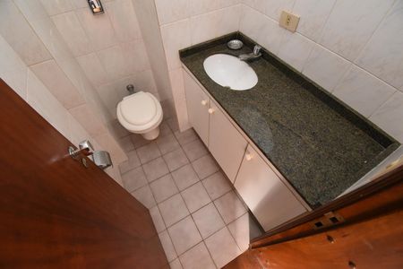 Apartamento para alugar com 114m², 3 quartos e 1 vagaLavabo