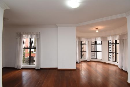Apartamento para alugar com 114m², 3 quartos e 1 vagaSala