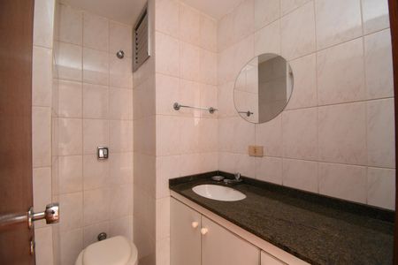 Apartamento para alugar com 114m², 3 quartos e 1 vagaLavabo