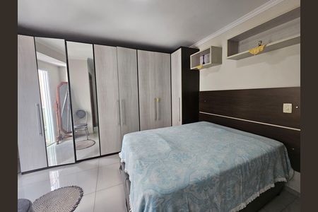 Apartamento à venda com 80m², 3 quartos e 2 vagasQuarto 
