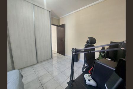 Casa à venda com 150m², 5 quartos e 2 vagas Casa à venda com 150m², 5 quartos e 2 vagasQuarto 1