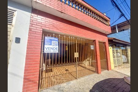 Casa à venda com 150m², 5 quartos e 2 vagas Casa à venda com 150m², 5 quartos e 2 vagasPlaca