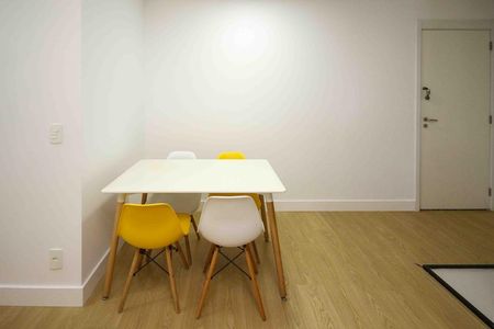 Apartamento à venda com 60m², 2 quartos e 1 vagaSala de Jantar