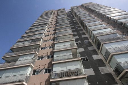 Apartamento à venda com 60m², 2 quartos e 1 vagaFachada