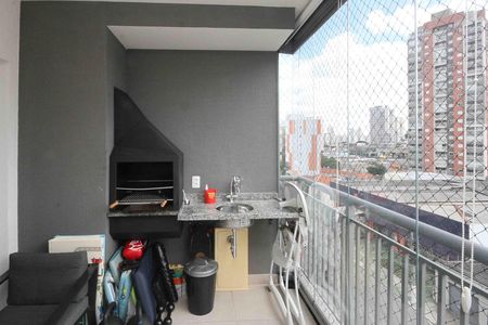 Apartamento à venda com 60m², 2 quartos e 1 vagaVaranda