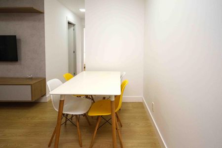 Apartamento à venda com 60m², 2 quartos e 1 vagaSala de Jantar