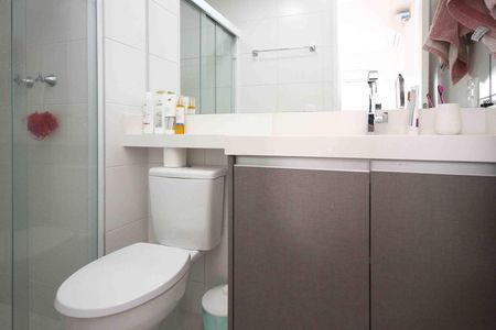 Apartamento à venda com 60m², 2 quartos e 1 vagaBanheiro da Suite