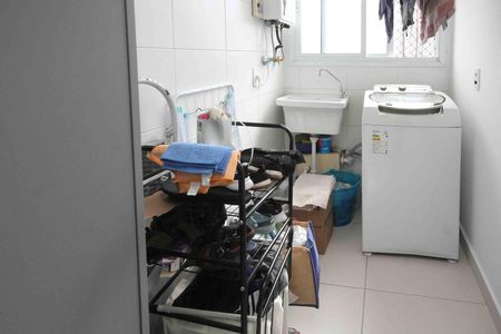 Apartamento à venda com 60m², 2 quartos e 1 vagaÁrea de Serviço