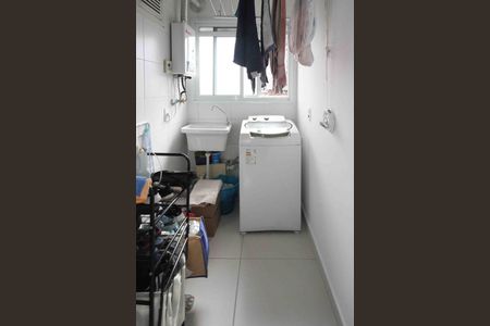 Apartamento à venda com 60m², 2 quartos e 1 vagaÁrea de Serviço