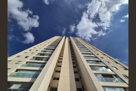 Apartamento à venda com 104m², 3 quartos e 2 vagasFachada