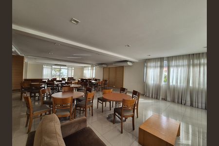 Apartamento à venda com 104m², 3 quartos e 2 vagasSalão de Festas