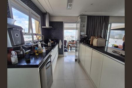 Cozinha de apartamento à venda com 3 quartos, 104m² em Vila Lucia Elvira, São Paulo