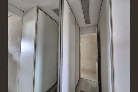 Apartamento à venda com 104m², 3 quartos e 2 vagasBanheiro