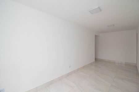 Apartamento para alugar com 77m², 2 quartos e 1 vaga Apartamento para alugar com 77m², 2 quartos e 1 vagaSala