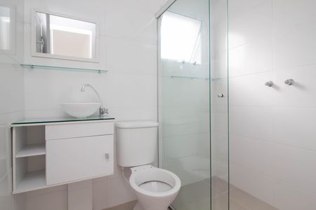 Apartamento para alugar com 77m², 2 quartos e 1 vaga Apartamento para alugar com 77m², 2 quartos e 1 vagaBanheiro da Suíte