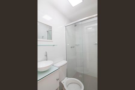 Apartamento para alugar com 77m², 2 quartos e 1 vaga Apartamento para alugar com 77m², 2 quartos e 1 vagaBanheiro 2