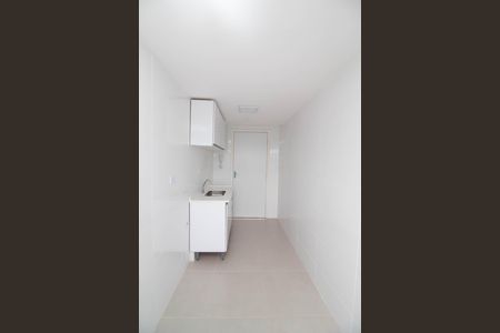 Apartamento para alugar com 77m², 2 quartos e 1 vaga Apartamento para alugar com 77m², 2 quartos e 1 vagaCozinha - Armários