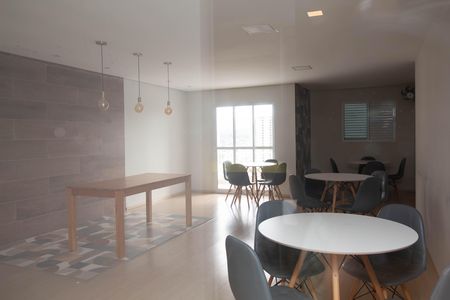 Apartamento para alugar com 77m², 2 quartos e 1 vaga Apartamento para alugar com 77m², 2 quartos e 1 vagaSalão de Festas