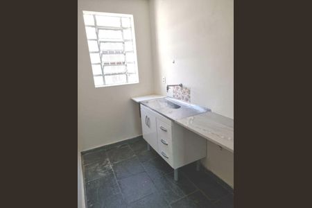 Casa à venda com 3 quartos, 200m² em Vila Olímpia, São Paulo