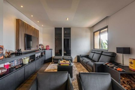 Apartamento à venda com 15m², 4 quartos e 3 vagas