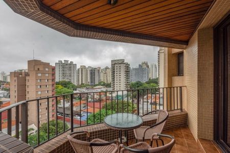 Apartamento à venda com 15m², 4 quartos e 3 vagas