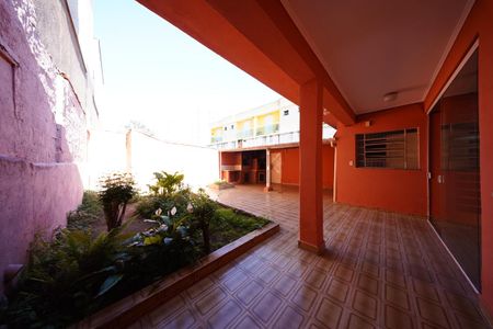 Casa para alugar com 100m², 1 quarto e 1 vaga Casa para alugar com 100m², 1 quarto e 1 vagaQuintal