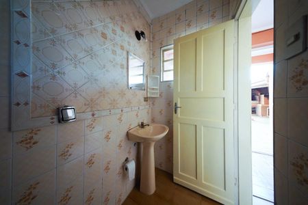 Casa para alugar com 100m², 1 quarto e 1 vaga Casa para alugar com 100m², 1 quarto e 1 vagaBanheiro