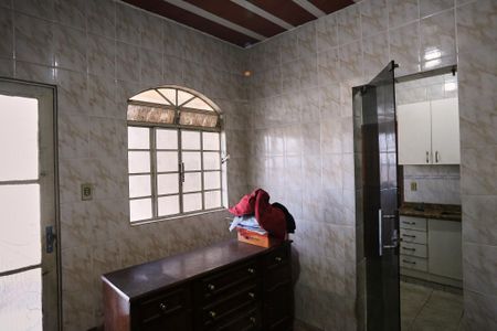 Sala de casa à venda com 3 quartos, 200m² em São Cristóvão, Belo Horizonte