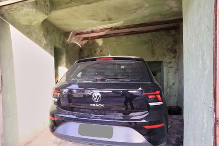 Casa à venda com 200m², 3 quartos e 1 vaga Casa à venda com 200m², 3 quartos e 1 vagaGaragem