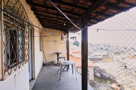 Casa à venda com 200m², 3 quartos e 1 vaga Casa à venda com 200m², 3 quartos e 1 vagaVaranda da Sala
