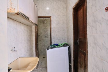 Casa à venda com 200m², 3 quartos e 1 vaga Casa à venda com 200m², 3 quartos e 1 vagaÁrea de Serviço