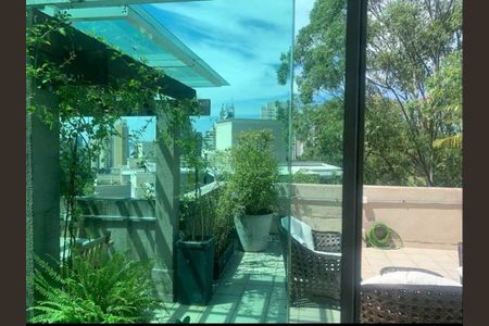 Apartamento à venda com 2 quartos, 140m² em Paraíso do Morumbi, São Paulo