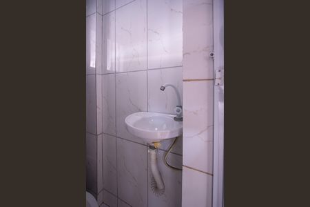Casa de condomínio para alugar com 90m², 2 quartos e 1 vagaLavabo