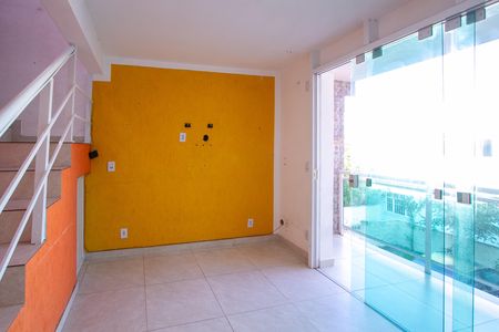 Casa de condomínio para alugar com 90m², 2 quartos e 1 vagaSala