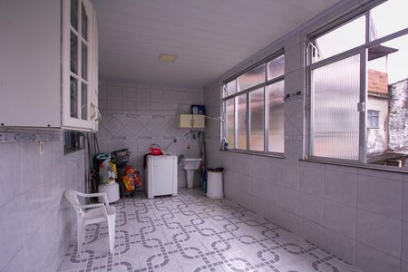 Casa para alugar com 360m², 6 quartos e 6 vagas Casa para alugar com 360m², 6 quartos e 6 vagasÁrea de Serviço 1