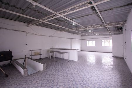 Casa para alugar com 360m², 6 quartos e 6 vagas Casa para alugar com 360m², 6 quartos e 6 vagasTerraço