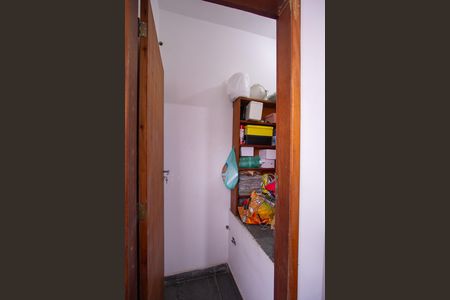 Casa para alugar com 360m², 6 quartos e 6 vagas Casa para alugar com 360m², 6 quartos e 6 vagasDispensa