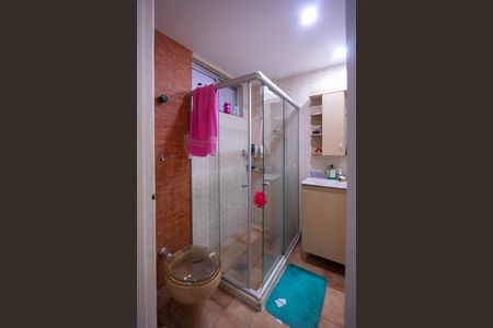 Casa para alugar com 360m², 6 quartos e 6 vagas Casa para alugar com 360m², 6 quartos e 6 vagasBanheiro da Suíte 1