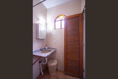 Casa para alugar com 360m², 6 quartos e 6 vagas Casa para alugar com 360m², 6 quartos e 6 vagasBanheiro da Suíte 3
