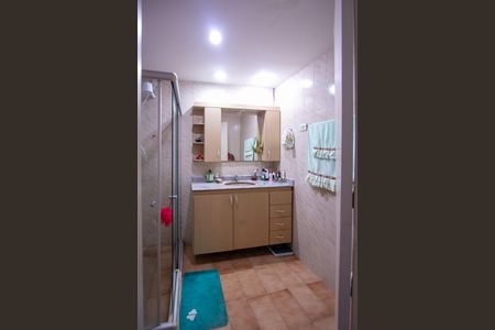 Casa para alugar com 360m², 6 quartos e 6 vagas Casa para alugar com 360m², 6 quartos e 6 vagasBanheiro da Suíte 1
