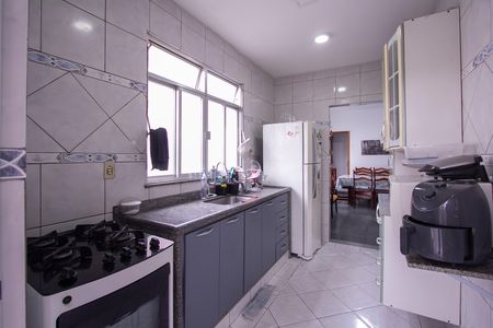 Casa para alugar com 360m², 6 quartos e 6 vagas Casa para alugar com 360m², 6 quartos e 6 vagasCozinha 1