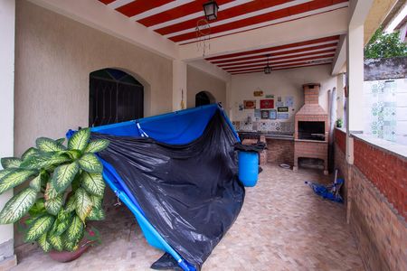 Quintal de casa para alugar com 6 quartos, 360m² em Porto Velho, São Gonçalo