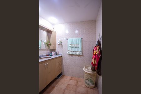 Casa para alugar com 360m², 6 quartos e 6 vagas Casa para alugar com 360m², 6 quartos e 6 vagasBanheiro da Suíte 1